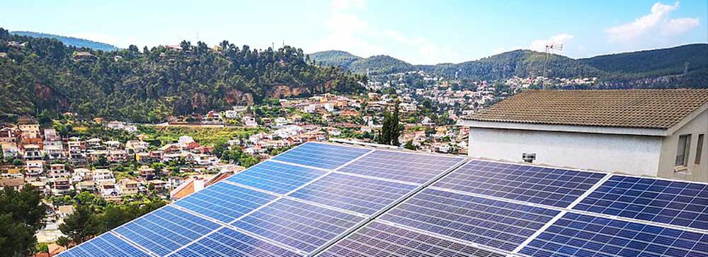 Descubriendo-qué-es-el-ISC-de-un-panel-fotovoltaico-BlueGold-Energia