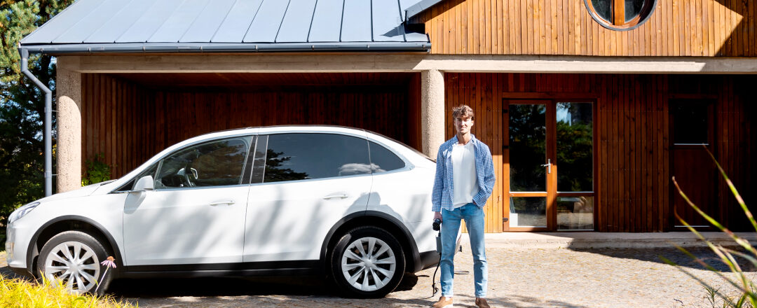 Placas solares, baterías y cargadores eléctricos: ayudas en Comunidad Valenciana 2025